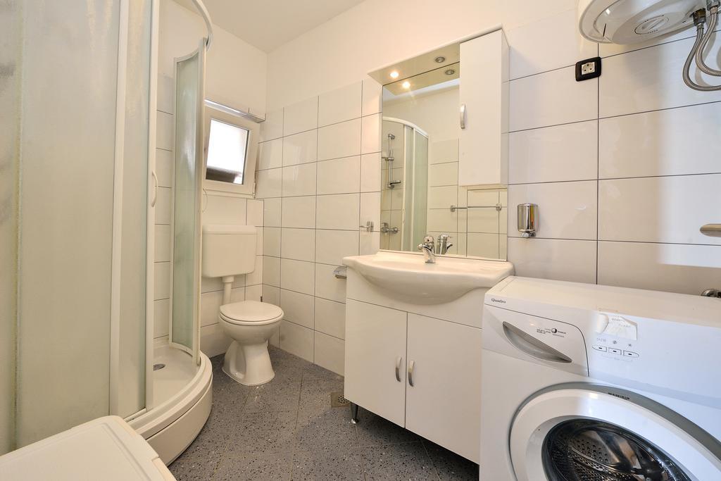 Apartments Nika&Karla Bibinje Bagian luar foto