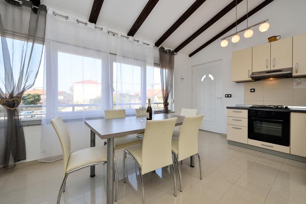 Apartments Nika&Karla Bibinje Bagian luar foto