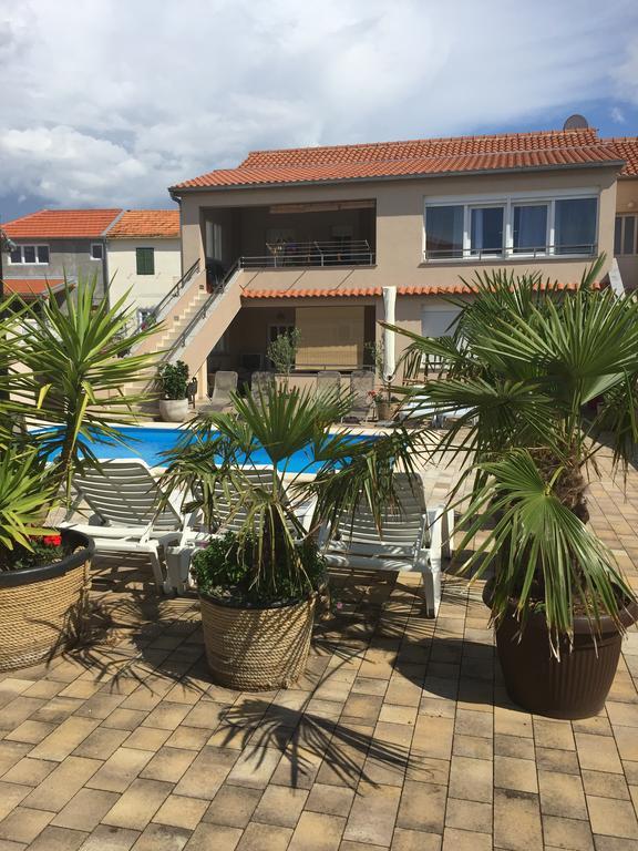 Apartments Nika&Karla Bibinje Bagian luar foto